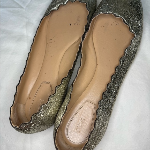 Chloe Silver Scalloped Women's Flats - Picture 2 of 9